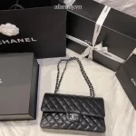 chiếc túi Chanel